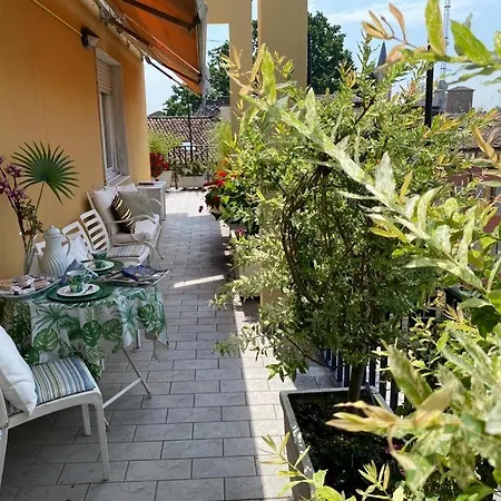 Le Tre Torri Lägenhet