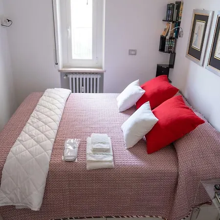 Le Tre Torri Apartment